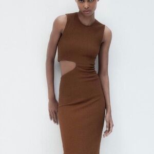 Elegant Brown Cut-Out Dress
